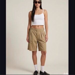 NWOT Banana Republic Men’s Archive Collection Safari Shorts color “Whiskey”